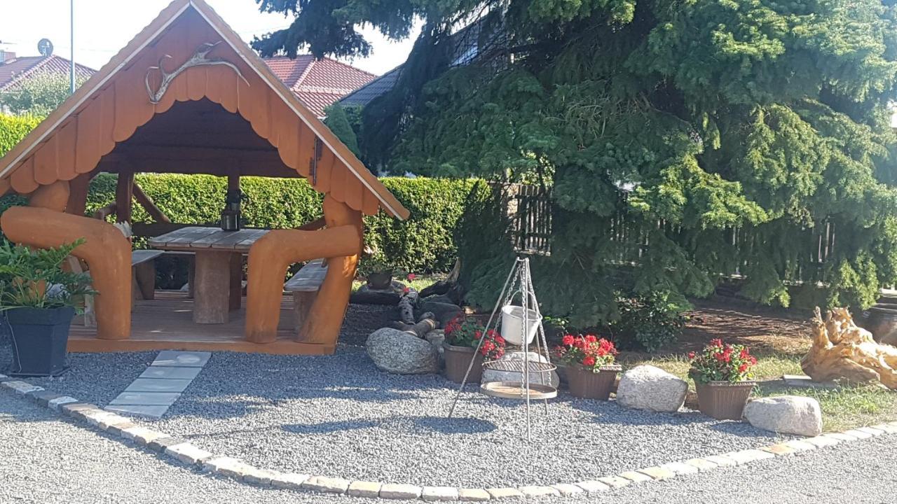 Ferienwohnung - Chayenne Apartment Mit 2 Schlafzimmern Klinga ภายนอก รูปภาพ